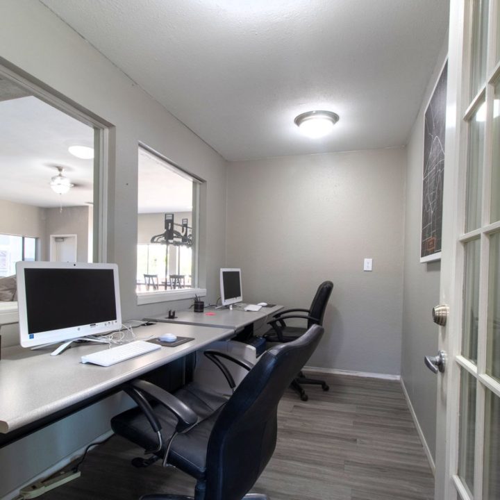 TR3 Business Center at Timber Ridge Apartment community it Abilene